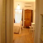 La Barchetta Apartment *